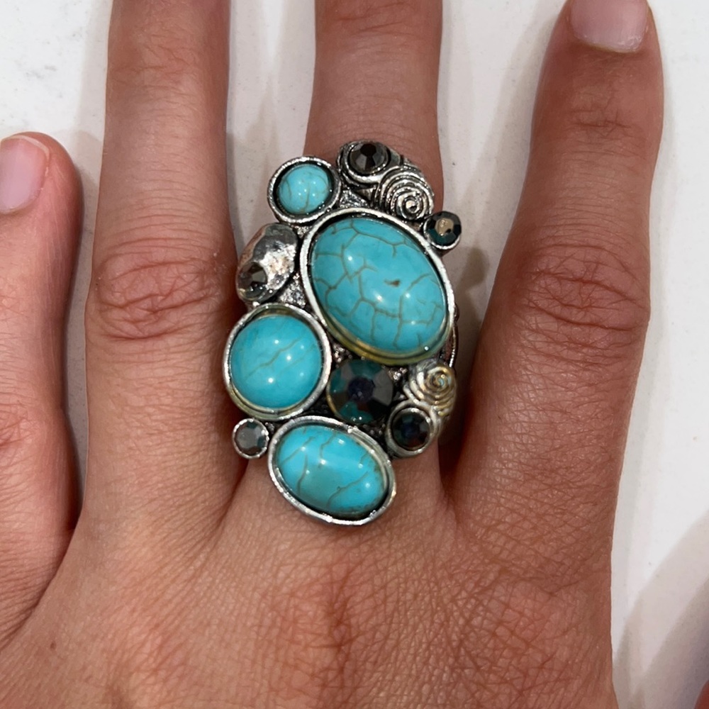 ❤️ 5 for $20 / Statement ring